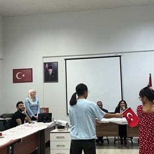 KARANFİLLER SEVGİYLE, HAYALLER UMUTLA BULUŞTU 🌸 | DÜNYA KIZ ÇOCUKLARI GÜNÜ - fotoğraf 7