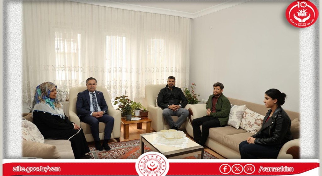 İl Müdürümüz Sayın Vefa Akdoğan’dan Koruyucu Ailemize Ziyaret