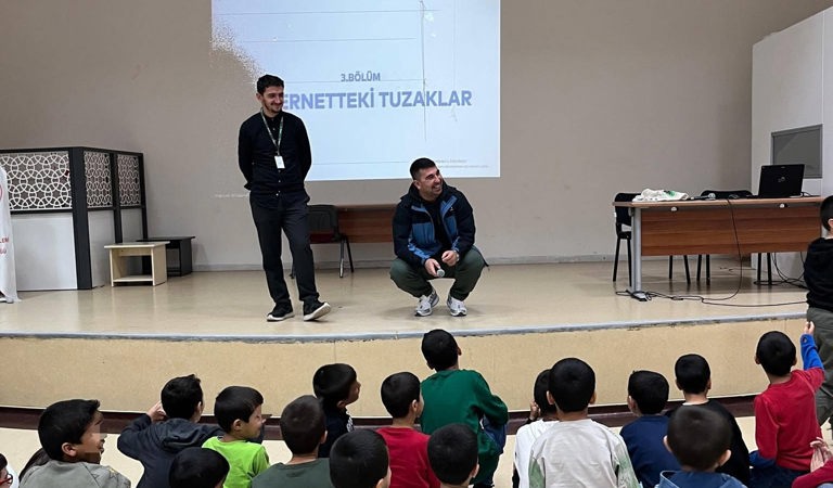  Sağlıklı Yaşam, Bilinçli Teknoloji Kullanımı! 