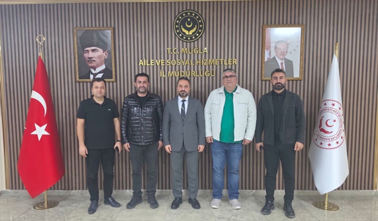 İlimizde hizmet veren özel bakım merkezlerinin yetkilileri, İl Müdürümüz Mahmut SELÇUK’u makamında ziyaret etti. 