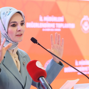 Aile ve Sosyal Hizmetler Bakanımız Göktaş'tan il müdürlerine sahada aktif yönetim ve habersiz denetim talimatı - fotoğraf 1