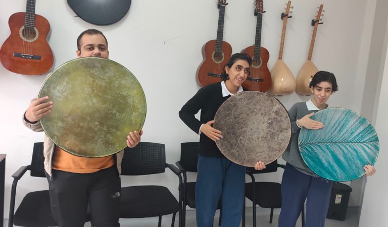 Engelsiz Yaşam Merkezi’nde Müzikle Dolu Keyifli Anlar