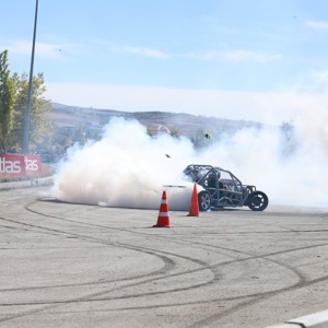Şehit ve Gazi Çocuklarımız ANOK FEST Otomobil Sporları ve Otomobil Festivali’ne Katıldı - fotoğraf 2