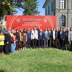  Türkiye Kültür Yolu Festivali Diyarbakır’da: Sanata Teşvik ve Sanatla Yaşam Sergisi Açıldı - fotoğraf 5