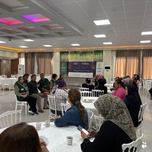 DESTEK BİZDEN, İLK ADIM SENDEN  Sosyal Hizmet Merkezimizden hizmet alan kadınlara yönelik, Yeşilay Kadirli İlçe Temsilciliği iş birliğinde Bağımlılıkla Mücadele Farkındalık ve Güçlendirme çalışması gerçekleştirilmiştir. - fotoğraf 3