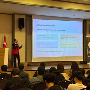 Gençlere Yönelik Bilgilendirme ve Farkındalık Semineri Kurumlar Arası İş Birliğiyle Gerçekleştirildi - fotoğraf 1