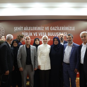 Bakan Göktaş, Gaziantep'te şehit aileleri ve gazilerle vefa buluşmasında bir araya geldi: - fotoğraf 11