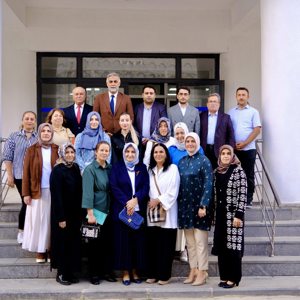 Dr. Selma Ünlüer Hanımefendiden Huzurevi Sakinlerine Anlamlı Ziyaret - fotoğraf 9