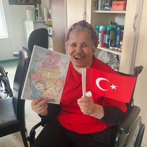 Uluborlu İbrahim Etem Erbil Bakım, Rehabilitasyon ve Aile Danışma Merkezimizde Cumhuriyet Coşkusu! ❤️ - fotoğraf 7
