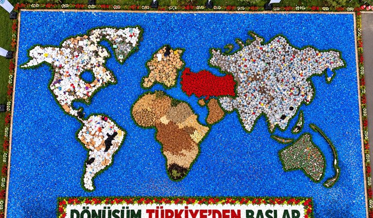 Dünyayı Dönüştüren Çocuklarımızdan Geleceğe Güçlü Mesaj: Dönüşüm Türkiye’den Başlar!