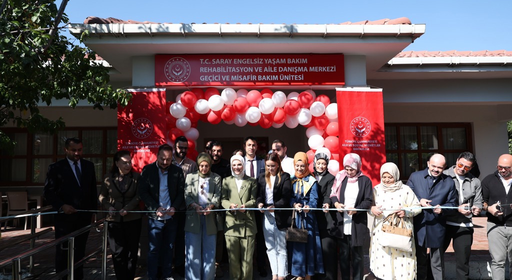 Aile ve Sosyal Hizmetler Bakanımız Göktaş, Saray Engelsiz Yaşam Merkezi’ndeki "Nefes Merkezi"nin açılışını yaptı