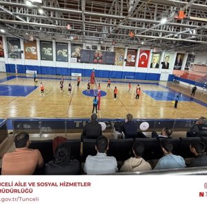 "Bizim Çocuklar 8. Türkiye Voleybol Şampiyonası" heyecanla devam ediyor! - fotoğraf 1