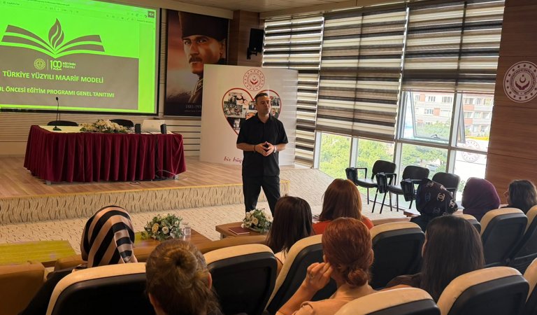 İlimizdeki Kreş ve Gündüz Bakım Evlerinin Yöneticileriyle İstişare Toplantısı Gerçekleştirildi