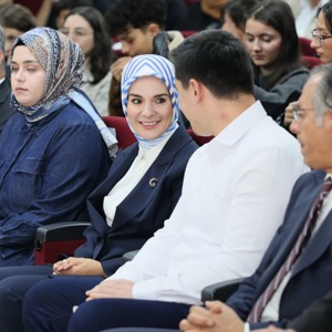 Bakanımız Göktaş, devlet korumasındaki gençlerin kamu kurumlarına yerleştirilmesi töreninde konuştu - fotoğraf 5