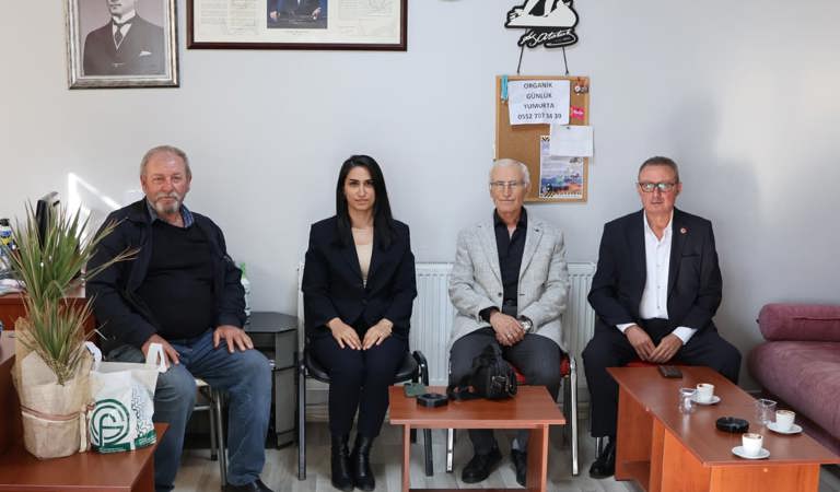 İl Müdürümüz Sayın Eda KUMAŞ’tan Kırklareli Merkez İlçe Muhtarlar Derneğine Ziyaret