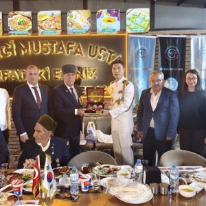 Gazilerimizle Aynı Sofrada Türkiye–Güney Kore Dostluğunu Paylaştık - fotoğraf 11