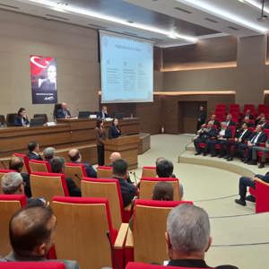 📍 ÇORUM VALİLİĞİ İL KOORDİNASYON TOPLANTISI’NDA “İYİLİK VAR” GÖNÜLLÜLÜK PLATFORMU TANITILDI - fotoğraf 6