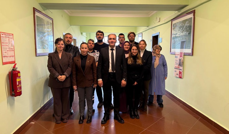 Sakarya Aile ve Sosyal Hizmetler İl Müdürümüz Sayın Cemal KESKİN, İl Müdürlüğümüze bağlı Karasu Sosyal Hizmet Merkezi Müdürlüğünü ziyaret etti.