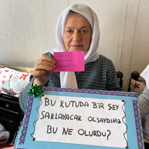  İyilik Var Platformu ile Hatıra Kutusu Etkinliği - fotoğraf 2