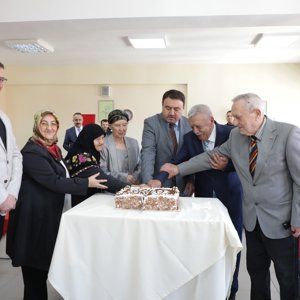 Dünya Yaşlılar Günü Huzurevinde Kutlandı - fotoğraf 5
