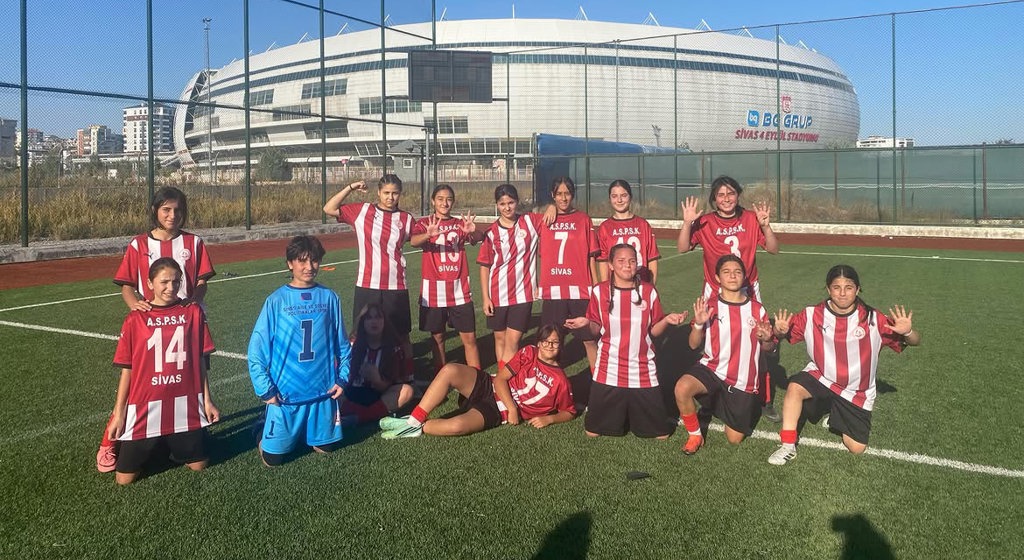 U15 Kızlarımızdan 9-1’lik Muhteşem Galibiyet