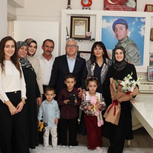 Umre İbadetlerini Tamamlayan Şehit Ailelerimize Vefa Ziyareti - fotoğraf 4