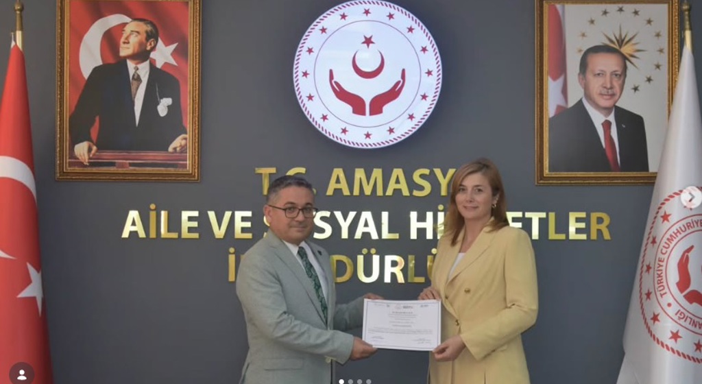 “Sosyal Hizmetlerde Yapay Zekâ Destekli Mesleki Beceriler Eğitimi” Tamamlandı