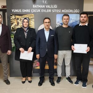 Özverili Çalışmalarıyla Örnek Olan Bakım Personelimize Teşekkür Belgesi Takdim Edildi - fotoğraf 1