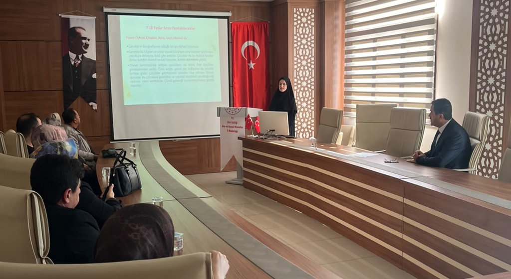 Koruyucu Aile Eğitimi Gerçekleştirildi