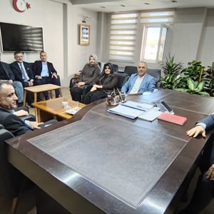 Ak Parti Batman İl Başkanı Hüseyin Şansi Ve Beraberindeki Heyetten İl Müdürümüz Ahmet Kırtay’a Ziyaret - fotoğraf 1