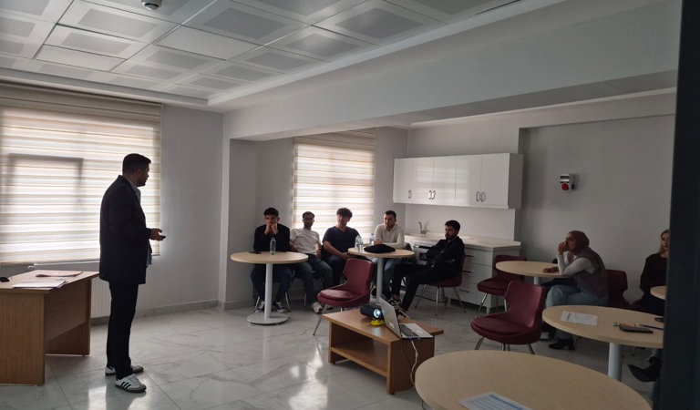 Mentörlük Programıyla Bakım Personelimizin Mesleki Gelişimi Destekleniyor