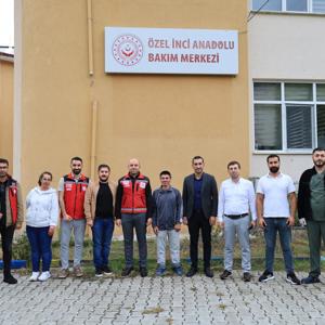 İl Müdürümüz Sayın Abdulhalim Ünalan, Özel Erzincan İnci Anadolu Bakım Merkezini ziyaret ederek inceleme ve denetimlerde bulundu. - fotoğraf 1
