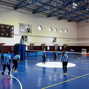 Kız Voleybol Takımımız, Giresun Aile Ve Sosyal Hizmetler İl Müdürlüğü Kız Voleybol Takımını Konuk Etti. - fotoğraf 2