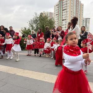 Bizim Aile Çocuk Bakımevinde 29 Ekim Cumhuriyet Bayramı Coşkusu - fotoğraf 2