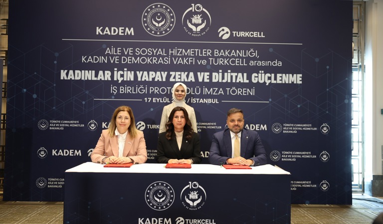 Kadınlar için yapay zeka ve dijital güçlenme eğitimleri 7 pilot ilde başlıyor