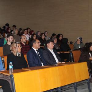  İYİLİK VAR: TÜRKİYE GÖNÜLLÜLÜK PROGRAMI HİTİT ÜNİVERSİTESİ’NDE TANITILDI - fotoğraf 1