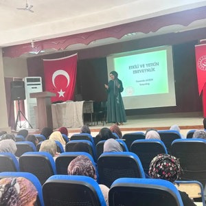 Kiziltepe SHM’den Halk Egitim Kursiyerlerine "Etkili ve Yetkin Ebeveynlik" Egitimi - fotoğraf 1