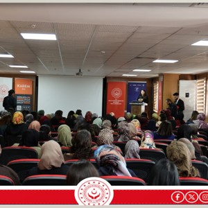 Kadınlar İçin Yapay Zeka ve Dijital Güçlenme Eğitimleri - fotoğraf 2
