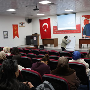 Sahada Daha Güçlü Müdahale: Aile ve Sosyal Hizmetler Personeline Psikososyal Destek Eğitimi - fotoğraf 1