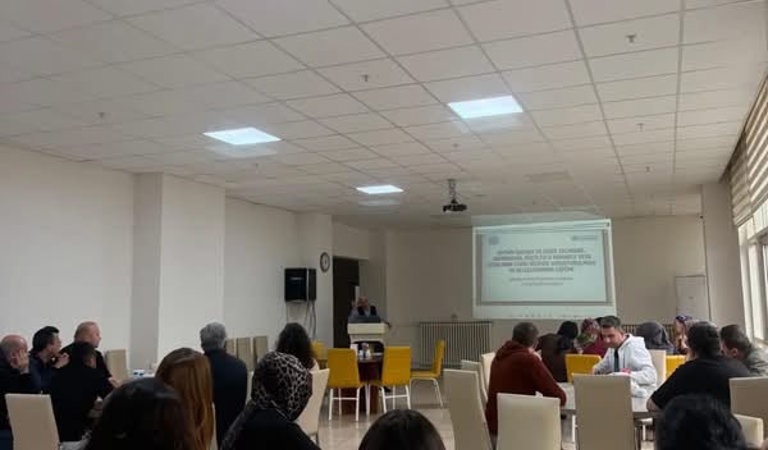 Karabük Yücel Huzurevi Personellerimize Yönelik Hizmet İçi Eğitim Faaliyetlerimiz Hız Kesmeden Devam Ediyor! 