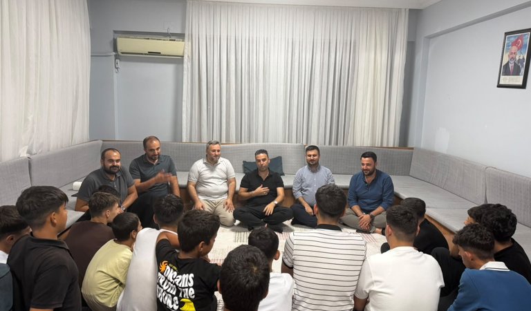 Çocuk Evlerimizde Sevgi, Paylaşma ve Neşe Dolu Akşam