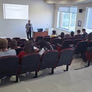 Saygılı Yaşam ve Güvenli İlişkiler” Semineri Gerçekleştirildi - fotoğraf 1