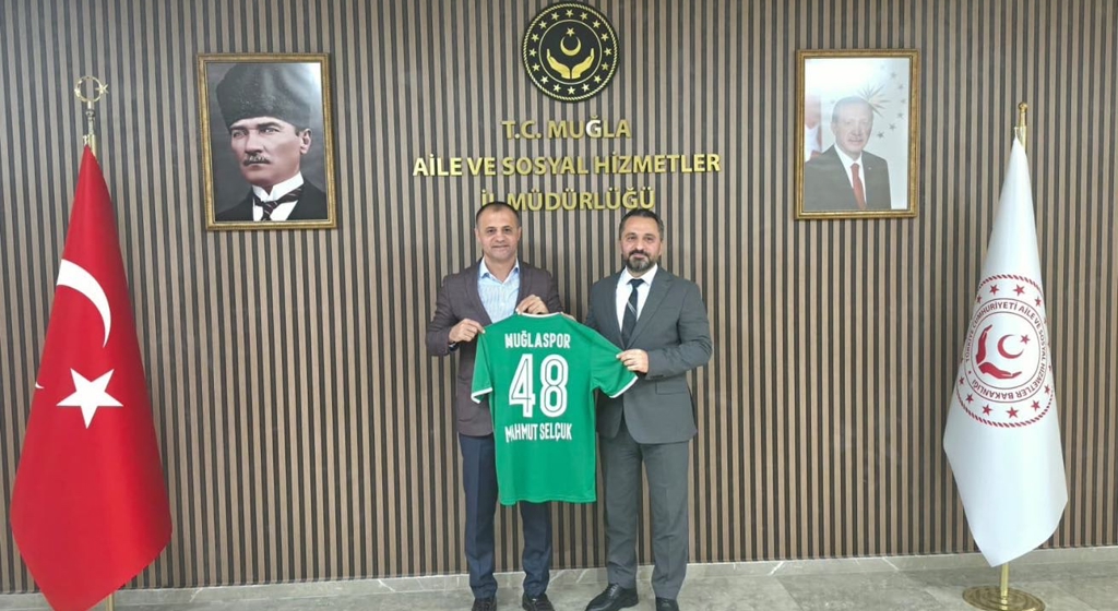 Muğlaspor Kulübü Başkanı Menaf KIYANÇ ve beraberindeki yönetim kurulu üyeleri, İl Müdürümüz Mahmut SELÇUK’u makamında ziyaret etti. 