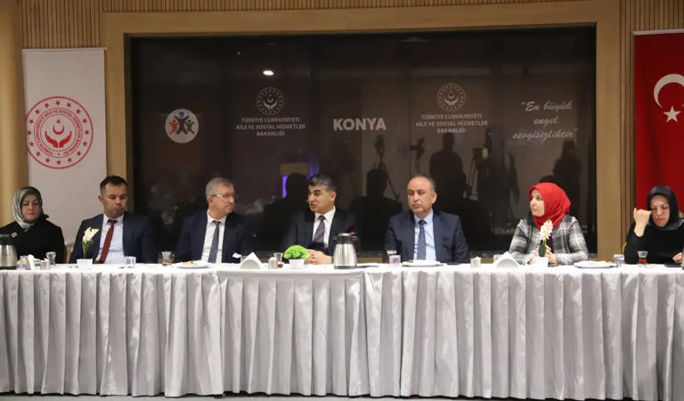 İyilik Var Gönüllülük Platformu Tanıtım Programı Gerçekleştirildi